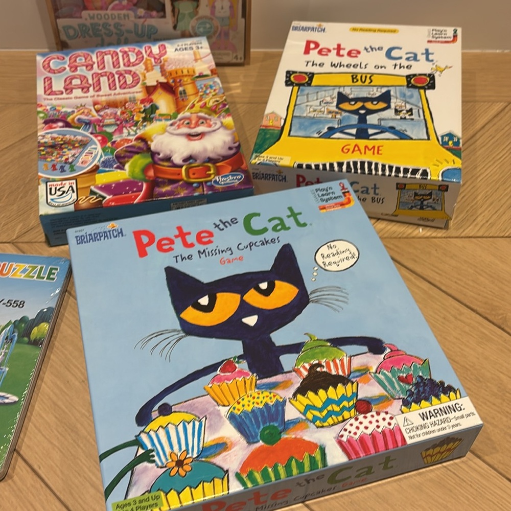 Kids Board Game & Puzzle Bundle – Candy Land + Pete the Cat - Picture 2 of 4